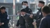 Полтысячи грузов 200, смена направлений миграции. Каким был 2023-й для соотечественников за рубежом?