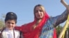 کیان پیرفلک و مادرش، زینب مولایی