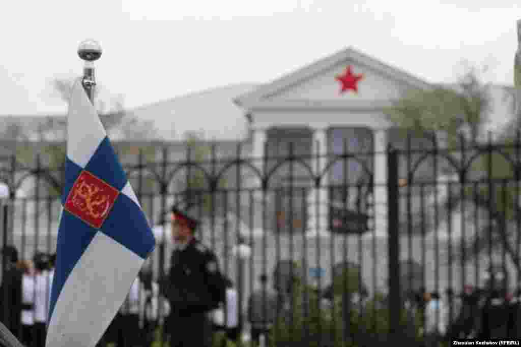 Вид на музей памяти жертв политических репрессий. Поселок Долинка Карагандинской области, 31 мая 2011 года. - Вид на музей памяти жертв политических репрессий. Поселок Долинка Карагандинской области, 31 мая 2011 года.