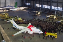 Ан-148, похожий на тот, который есть у президента Украины, сошедший с конвейера в Украине в 2009 году.