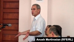Բնապահպանական տեսչության նախկին պետ Տիգրան Գրիգորյանը դատարանի դահլիճում: 5-ը օգոստոսի, 2010թ.