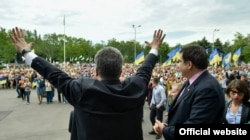Poroșenko și Saakașvili la numirea acestuia guvernator in Odessa, 30 mai 2015