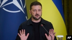 Уладзімір Зяленскі падчас прэсавай канфэрэнцыі з Маркам Рутэ 22 жніўня