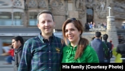 Ahmadreza Djalali (left) poses with his wife, Vida Mehrannia.