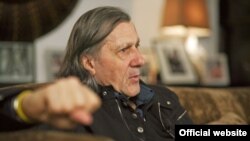 Ilie Năstase (Foto sursa: ilie-nastase.com)