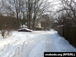 Ціхі закутак на вуліцы Крупскай, дзе адбылося забойства, якое «дапамог раскрыць» Лукашэнка