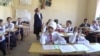 Тоҷикистон барои боло бурдани қадри муаллим қонуни нав қабул мекунад