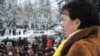 ალა ჯიოევა საპროტესტო აქციაზე, ცხინვალი. 2011 წლის 1 დეკემბერი