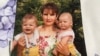 Елена Антиосова с сыновьями