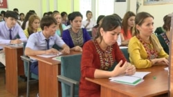 Türkmen häkimiýetleri daşary ýurtlarda okaýan studentler baradaky 'aladasyny' güýçlendirýär