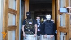 Pro-Russia Separatists Seize Donetsk TV Center