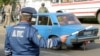 Автоинспектор обещает кандалы и тюрьму