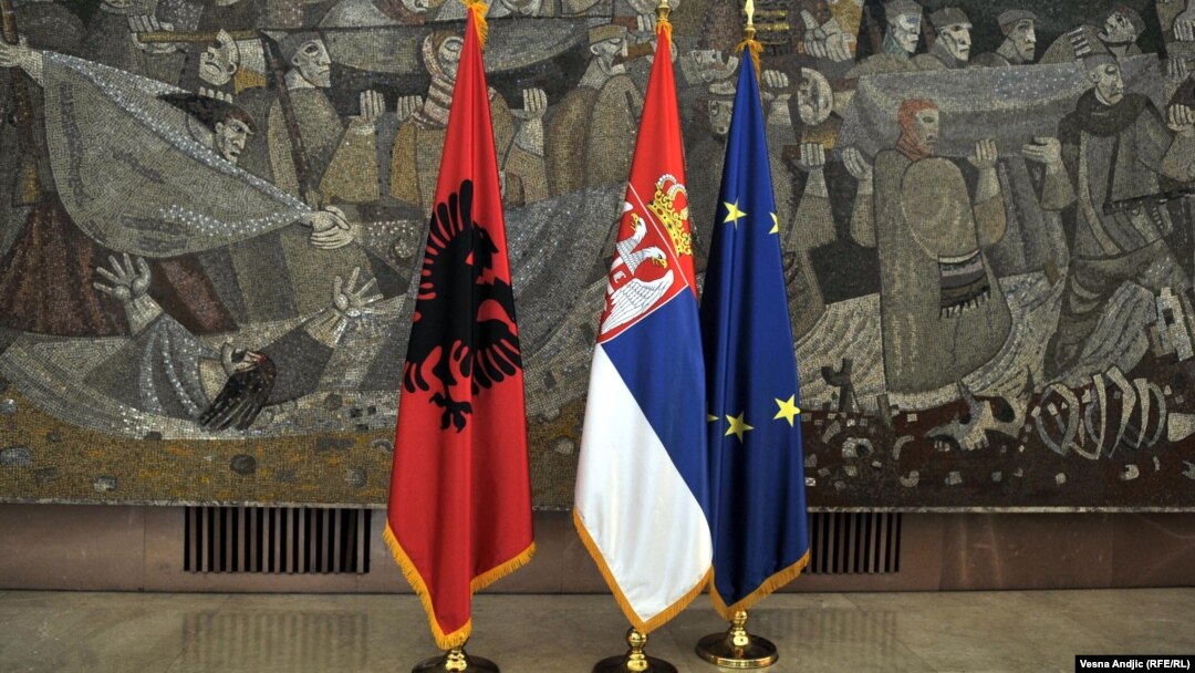 Zastave Albanije, Srbije i EU