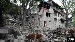 Фотографијата прикажува оштетена куќа по земјотрес во селото Мазар Дара во округот Нургал, покраина Кунар, источен Авганистан, 1 септември 2025 година.